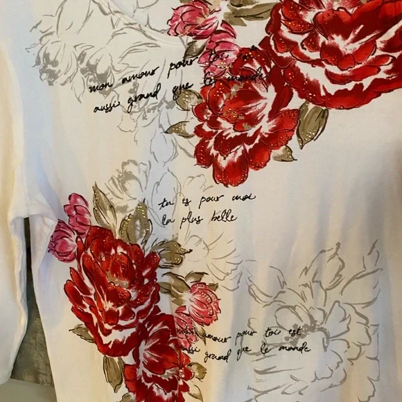 NWT Karen Scott 3/4 Sleeve T-Shirt with Beautiful Flowers and Print - Picture 7 of 11